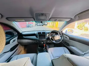 Toyota Crown 2009 Silver