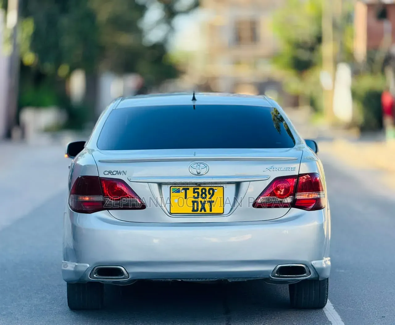 Toyota Crown 2009 Silver