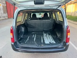 Toyota Probox 2004 Silver