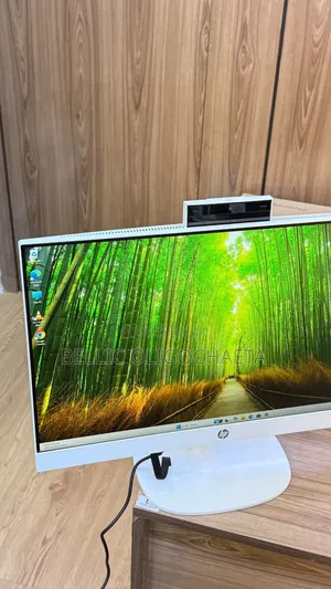 HP ProOne 240 G10 All-in-One 8GB Intel Core i5 SSHD (Hybrid) 512GB