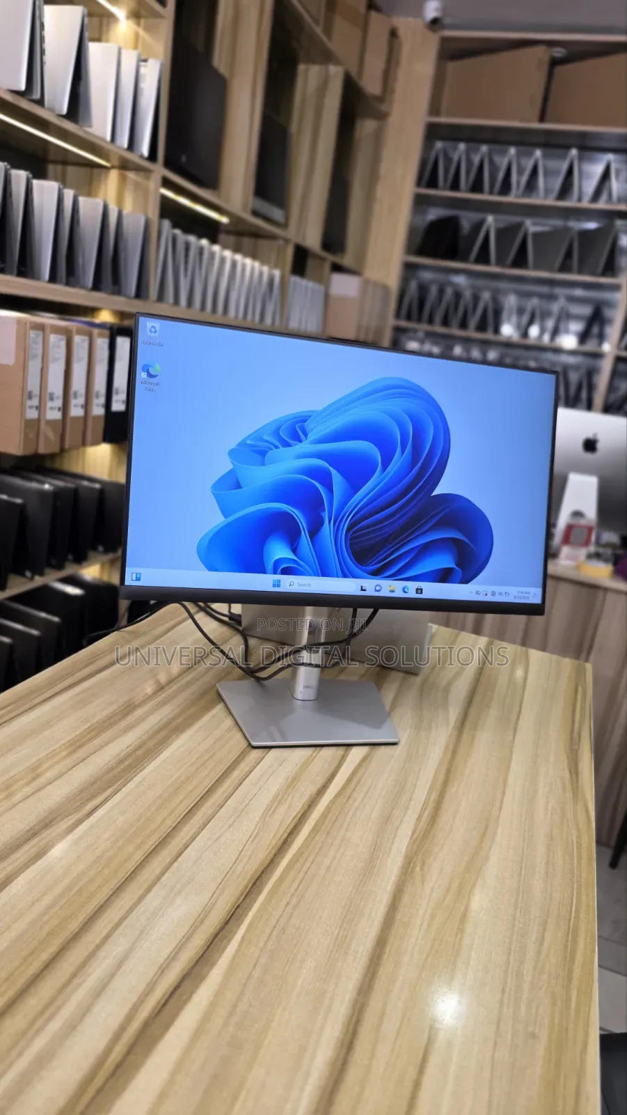 Display Monitor