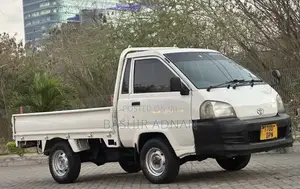 TOYOTA TOWNACE WITH 750kg Use on Sale.