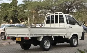 TOYOTA TOWNACE WITH 750kg Use on Sale.