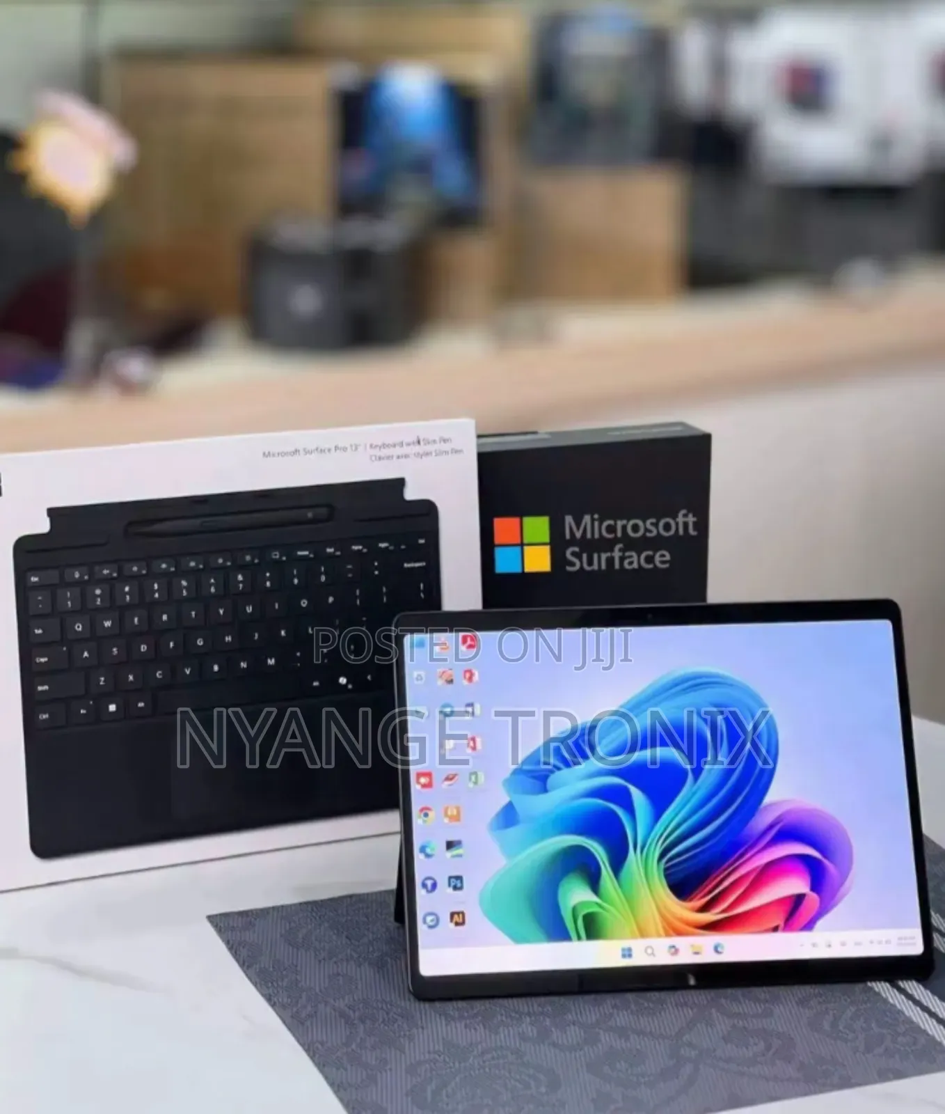 New Microsoft Surface Pro 16GB Qualcomm Snapdragon X Plus SSD 512GB