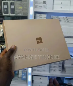 New Microsoft Surface Pro 16GB Qualcomm Snapdragon X Plus SSD 512GB