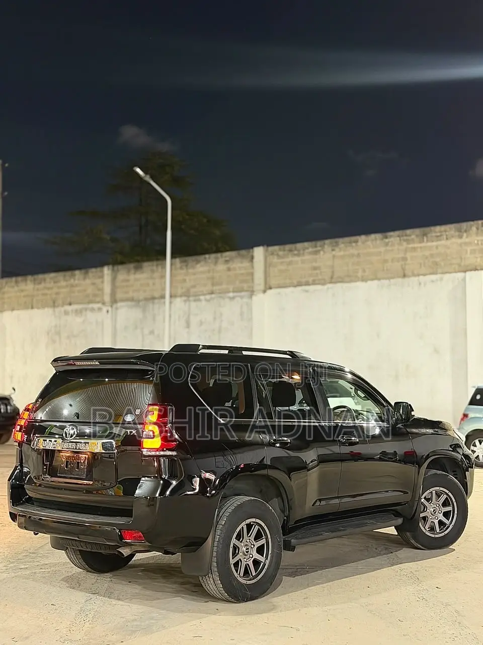 Toyota Land Cruiser Prado 2.7 2020 Matt Black