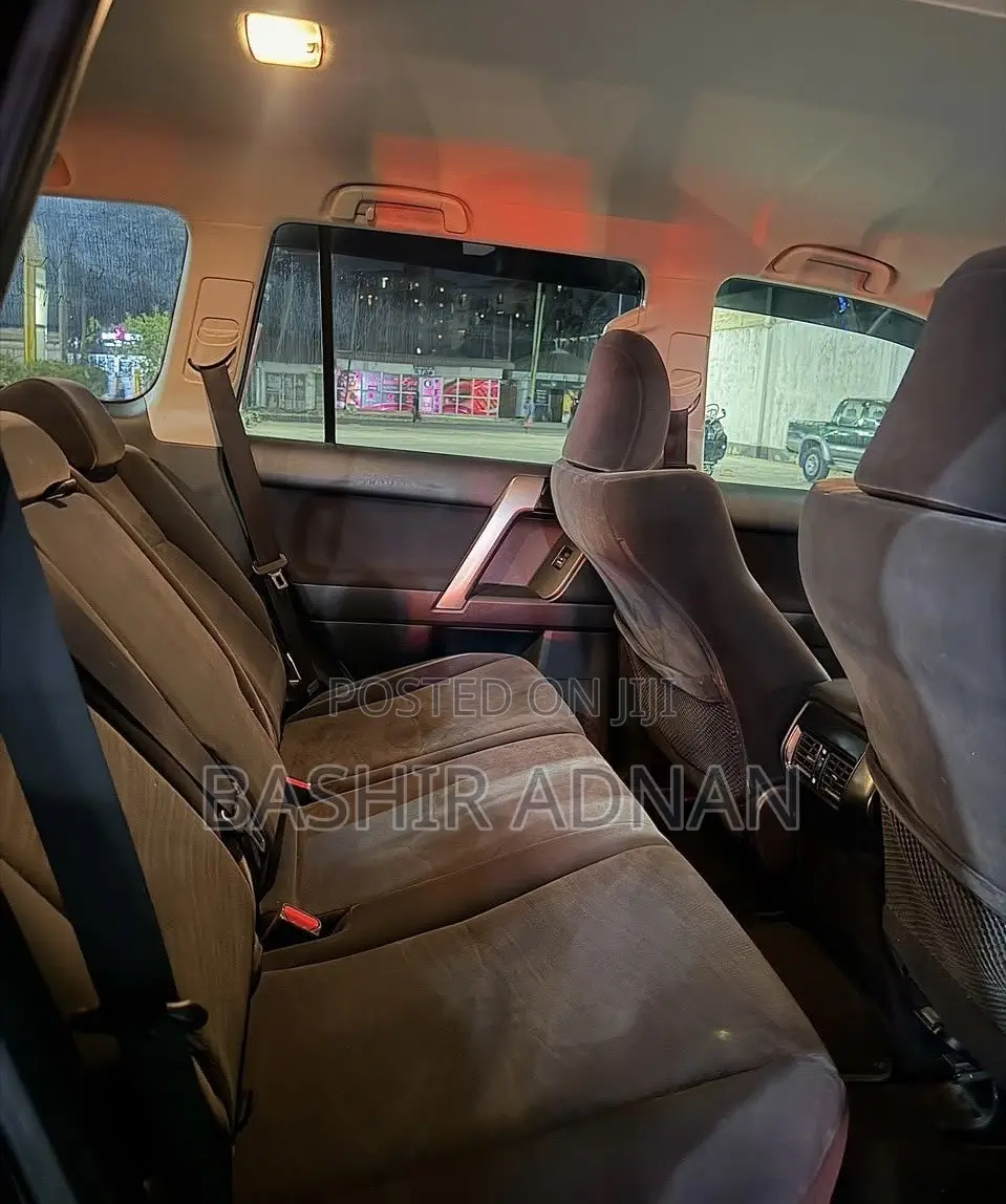 Toyota Land Cruiser Prado 2021 Black