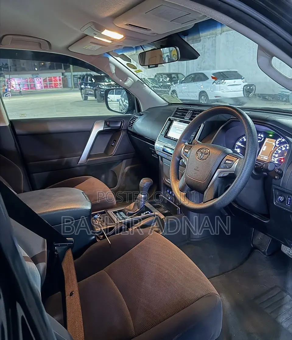 Toyota Land Cruiser Prado 2021 Black