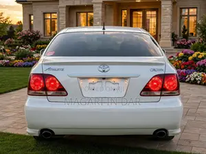 Toyota Crown 2006 White