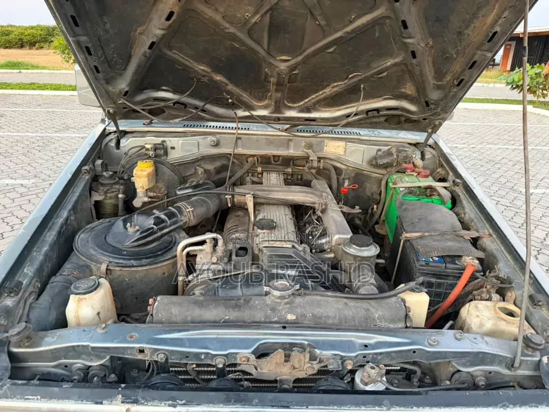 Toyota Land Cruiser 90 1997 Gray