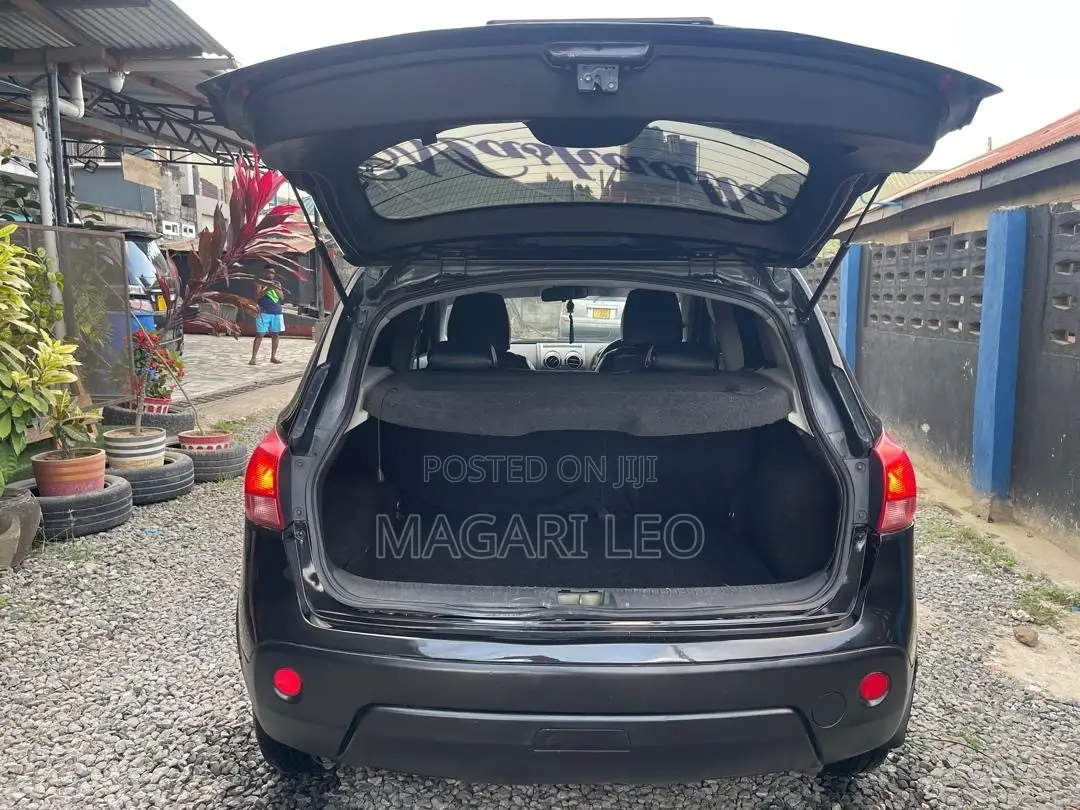 Nissan Dualis 2008 Black