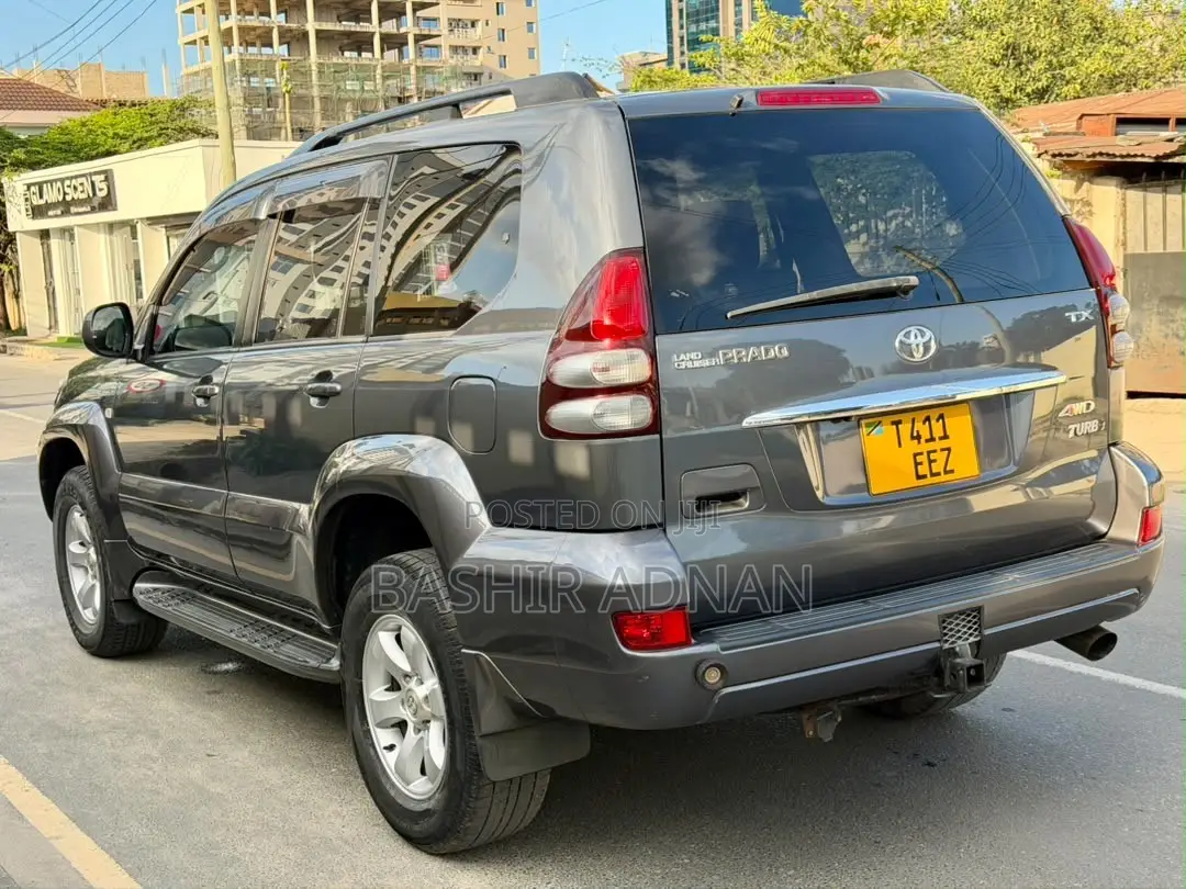 Toyota Land Cruiser Prado 3.0 D-4D 3dr 2006 Gray