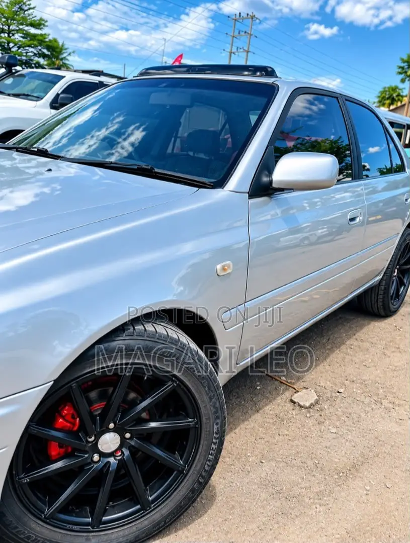 Toyota Carina 1.5 FWD Sedan 2001 Silver
