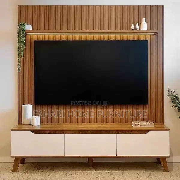 TV Stand or Showcase (P1)