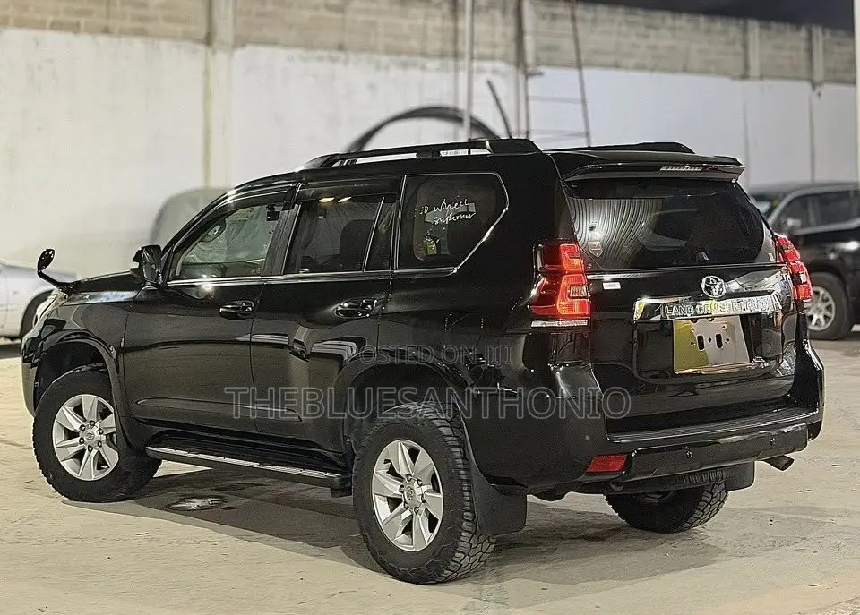 Toyota Land Cruiser Prado 2021 Black