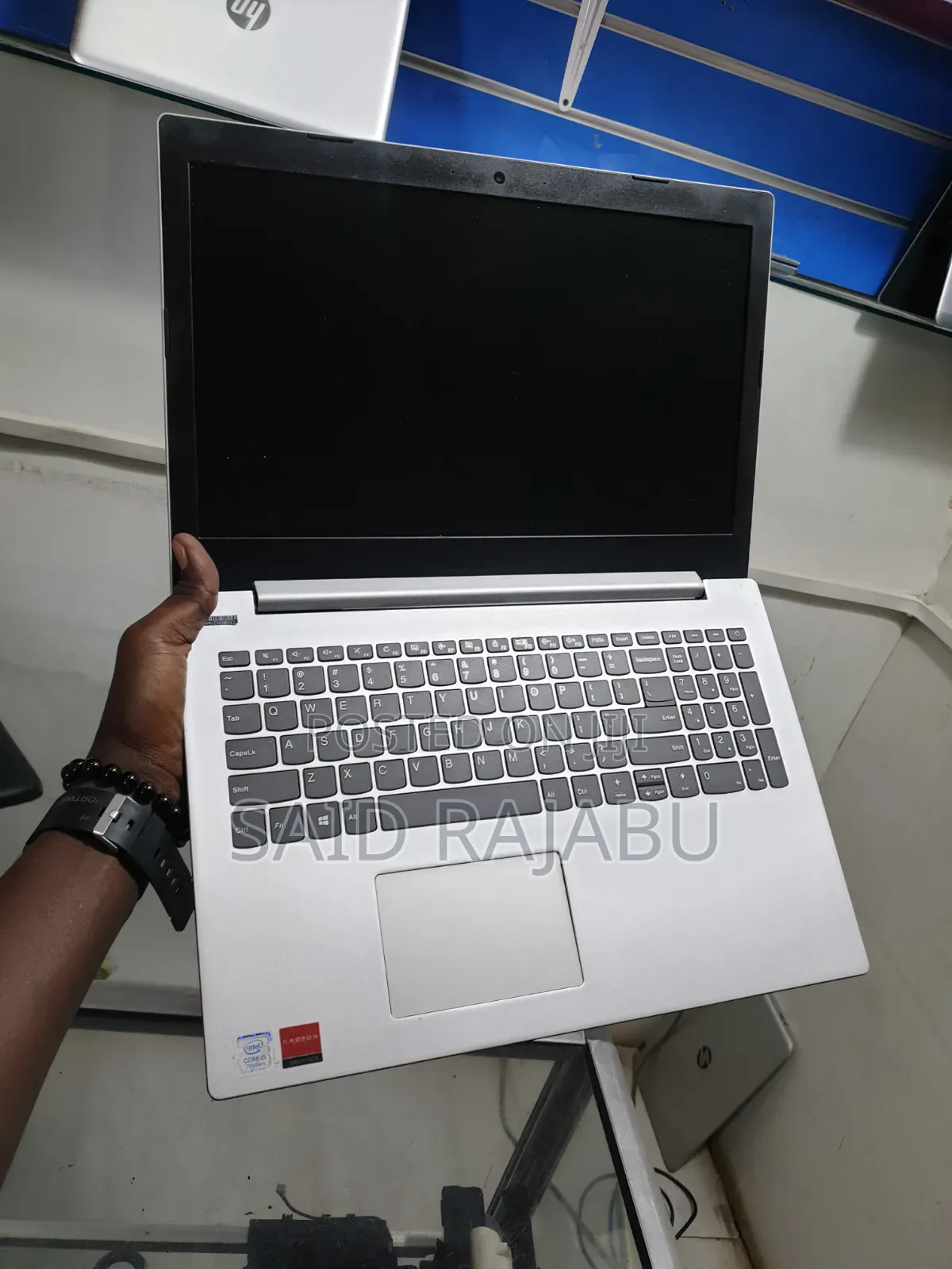 Laptop Lenovo 300e 16GB Intel Core i5 SSD 256GB