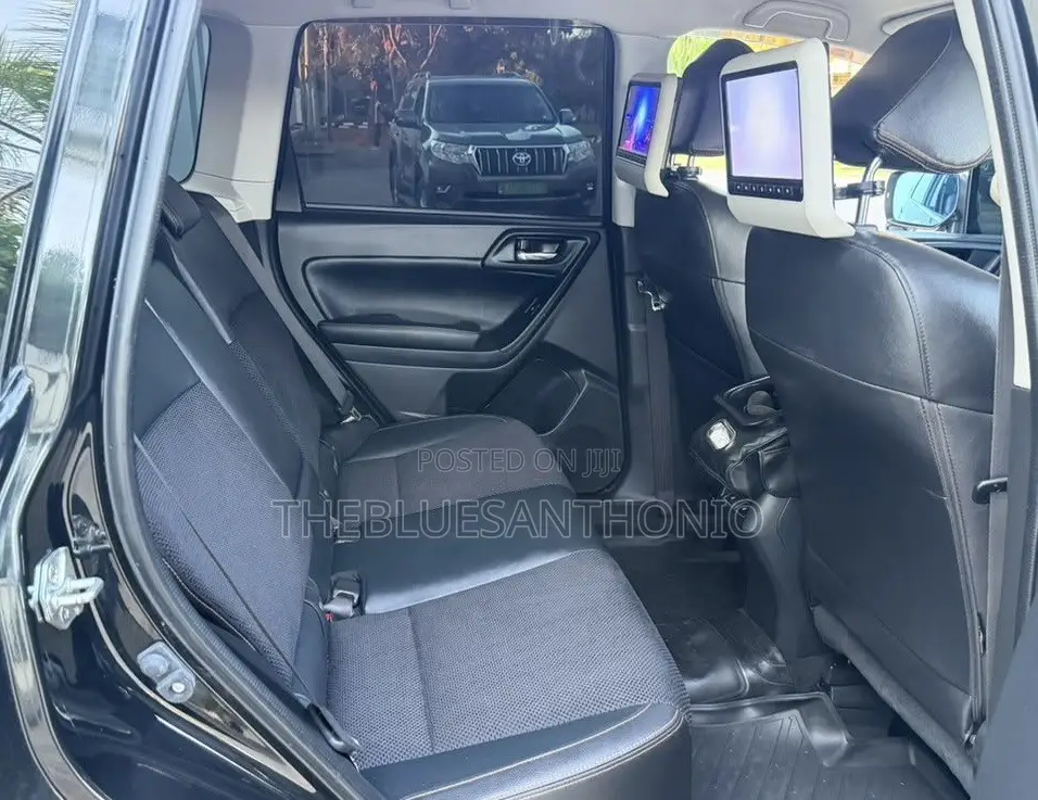 Subaru Forester 2017 Black
