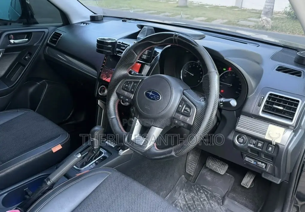 Subaru Forester 2017 Black