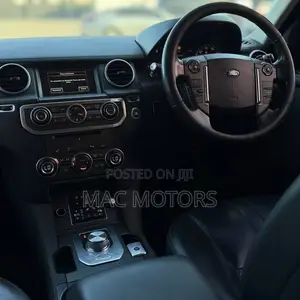 Land Rover Discovery 2015 Green
