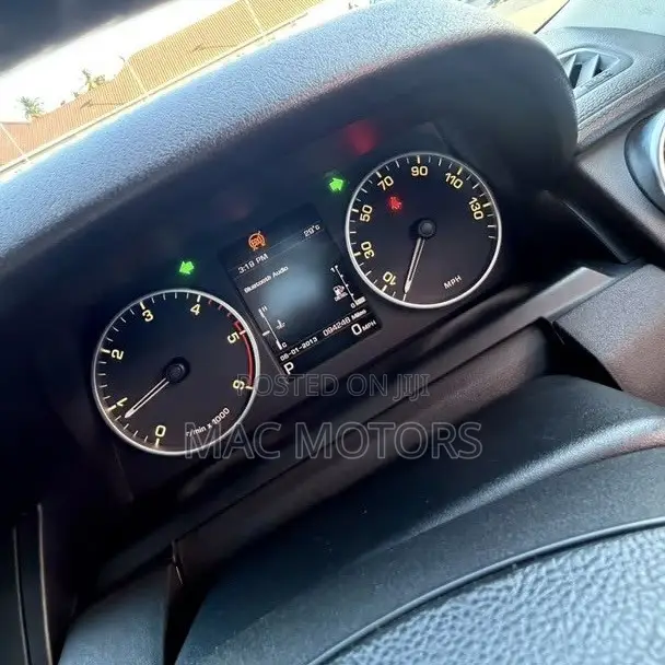 Land Rover Discovery 2015 Green
