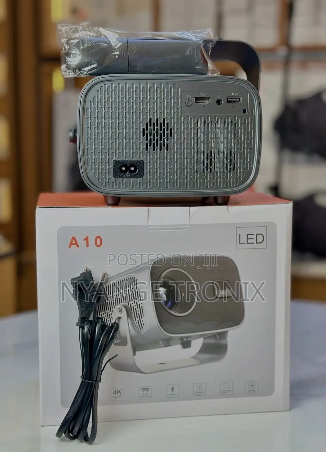 A1o Led Projector