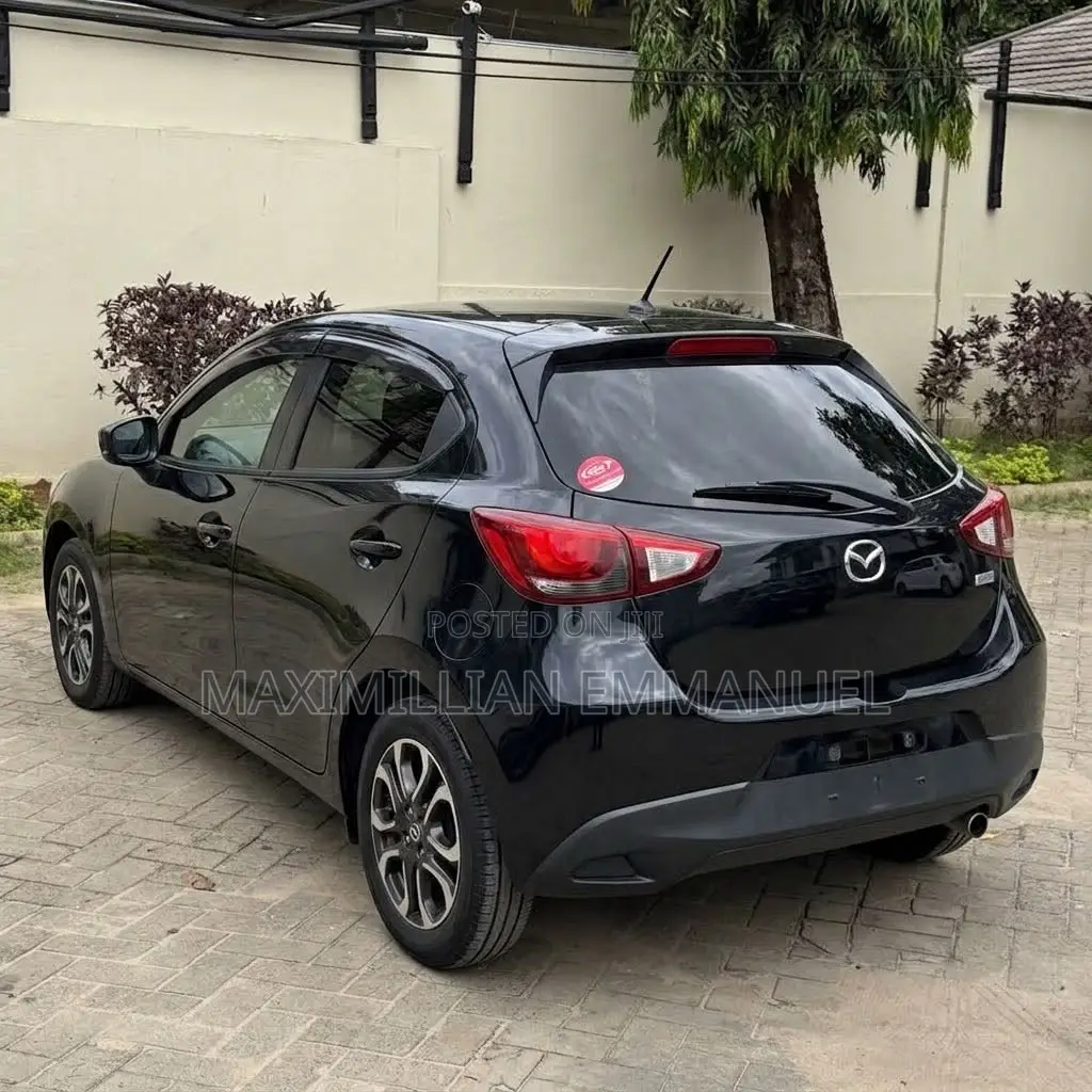Mazda Demio 2015 Black