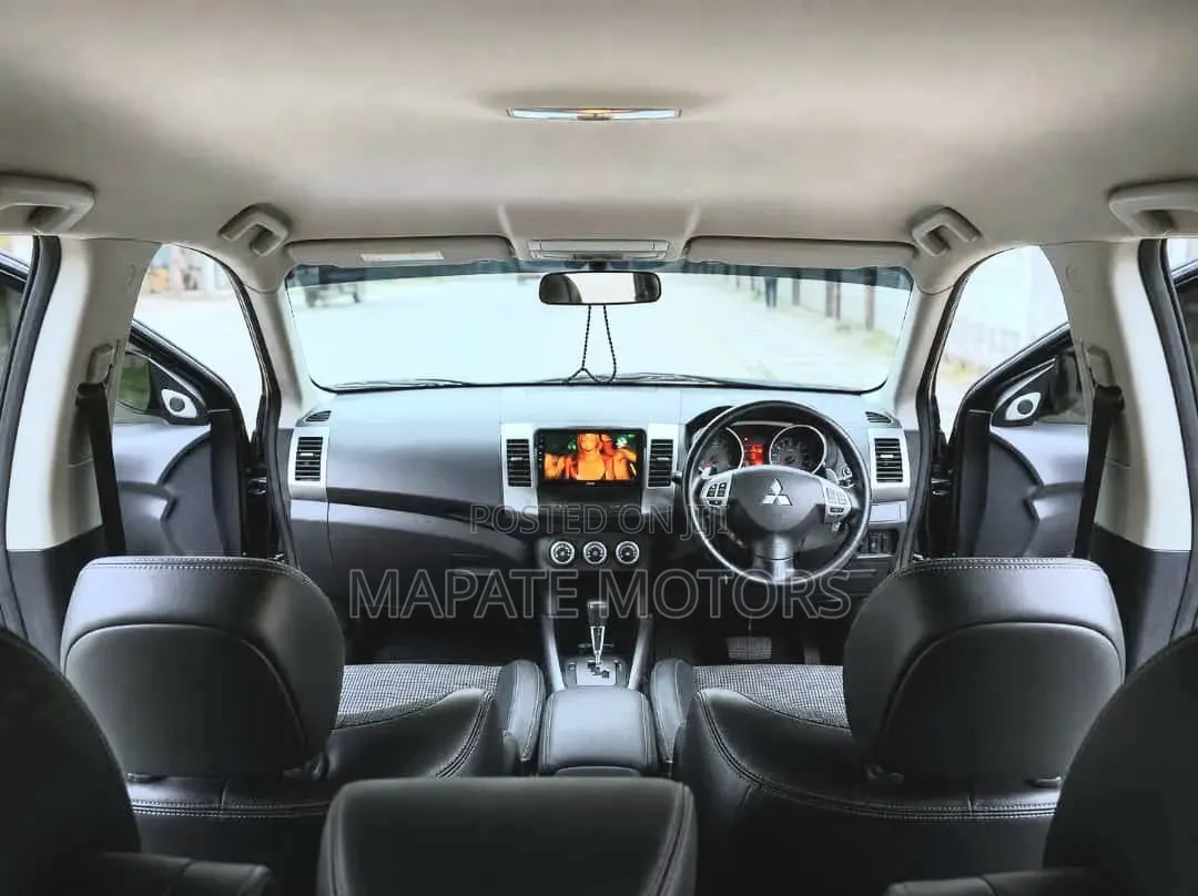 Mitsubishi Outlander Sport SE 2WD 2013 Black