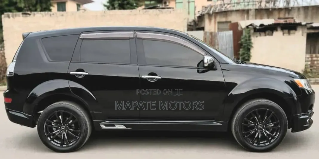 Mitsubishi Outlander Sport SE 2WD 2013 Black