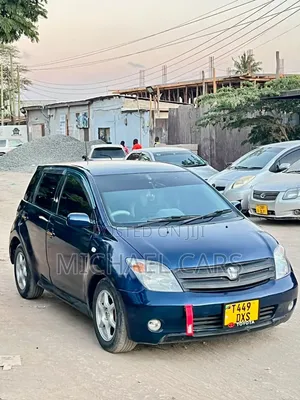 Toyota IST 2006 Blue