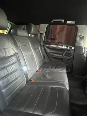 Volkswagen Touareg 2005 Silver