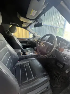 Volkswagen Touareg 2005 Silver