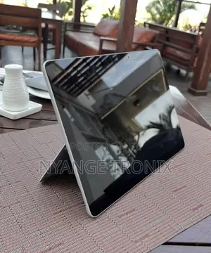 Laptop Microsoft Surface Go 2 16GB Intel Core M3 SSD 128GB