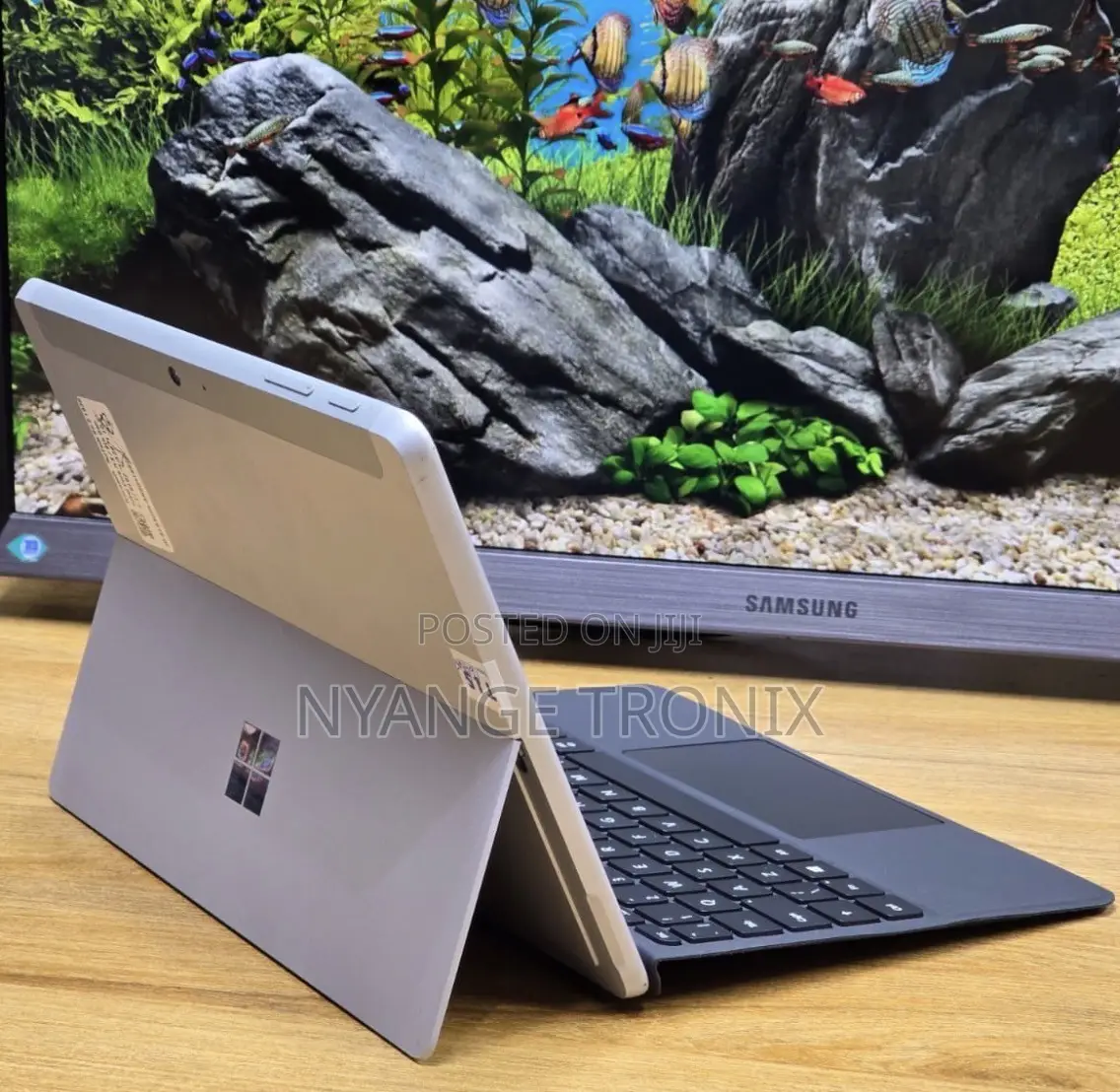 Laptop Microsoft Surface Go 2 8GB Intel Core M3 SSD 128GB