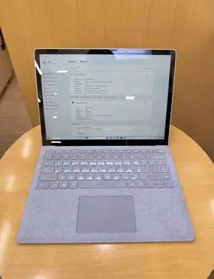 Laptop Microsoft Surface Laptop 2 8GB Intel Core i5 SSD 256GB