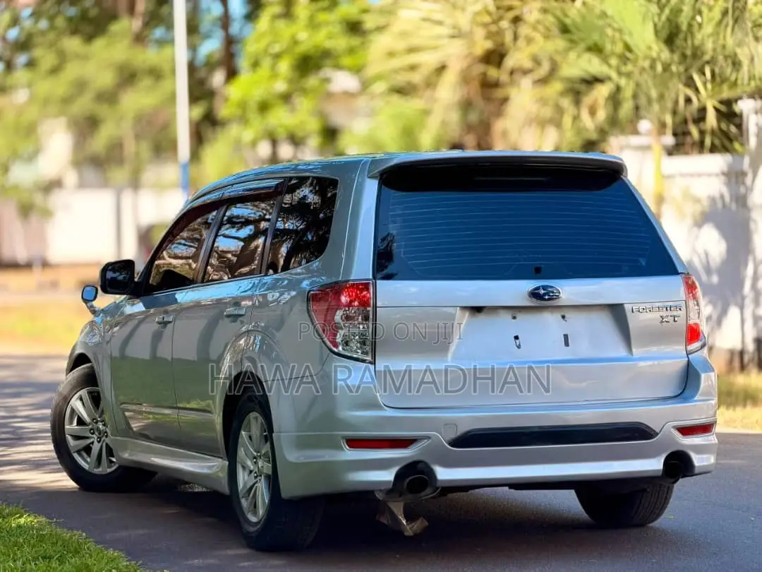 Subaru Forester 2009 Silver