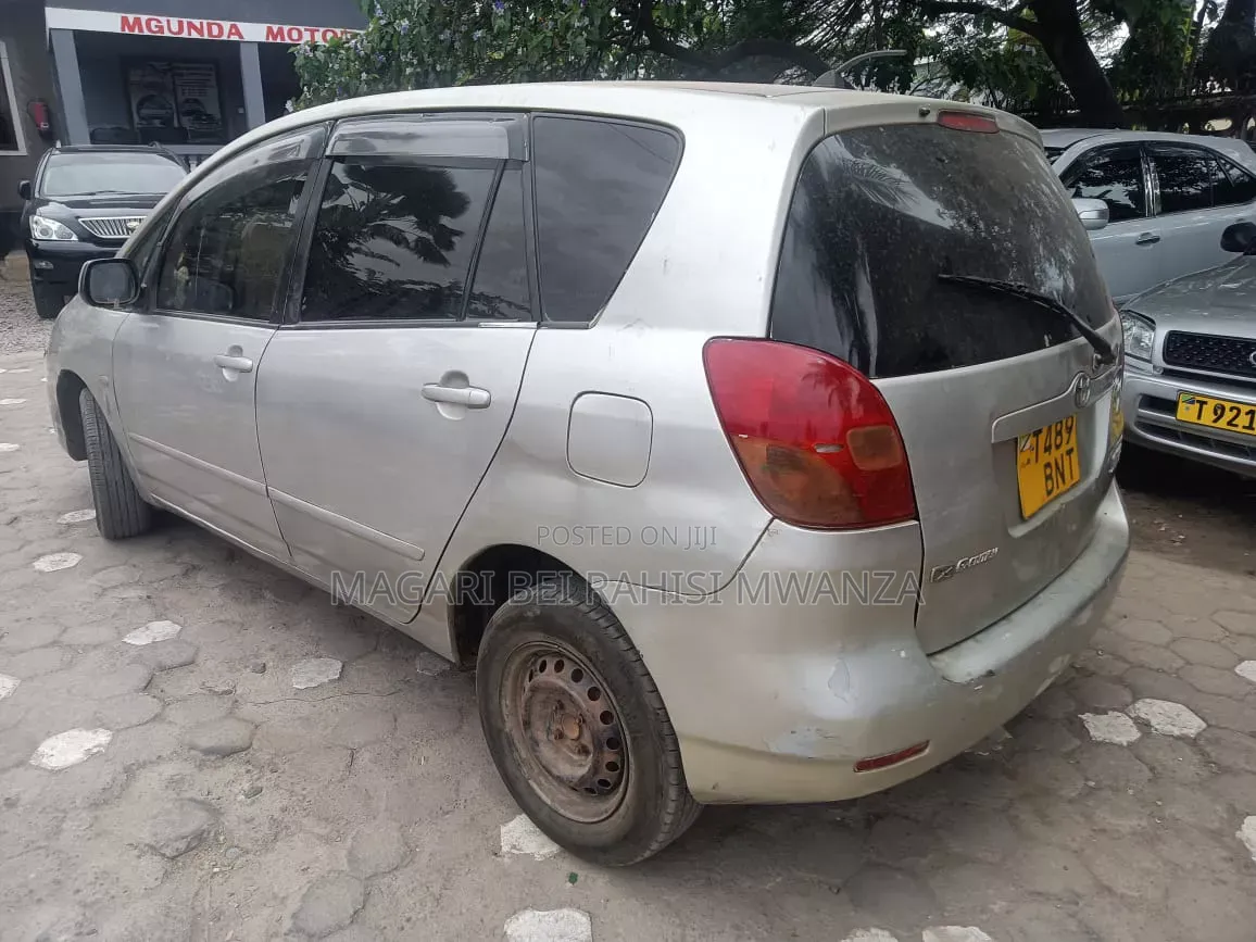 Toyota Corolla Spacio 2004 Silver