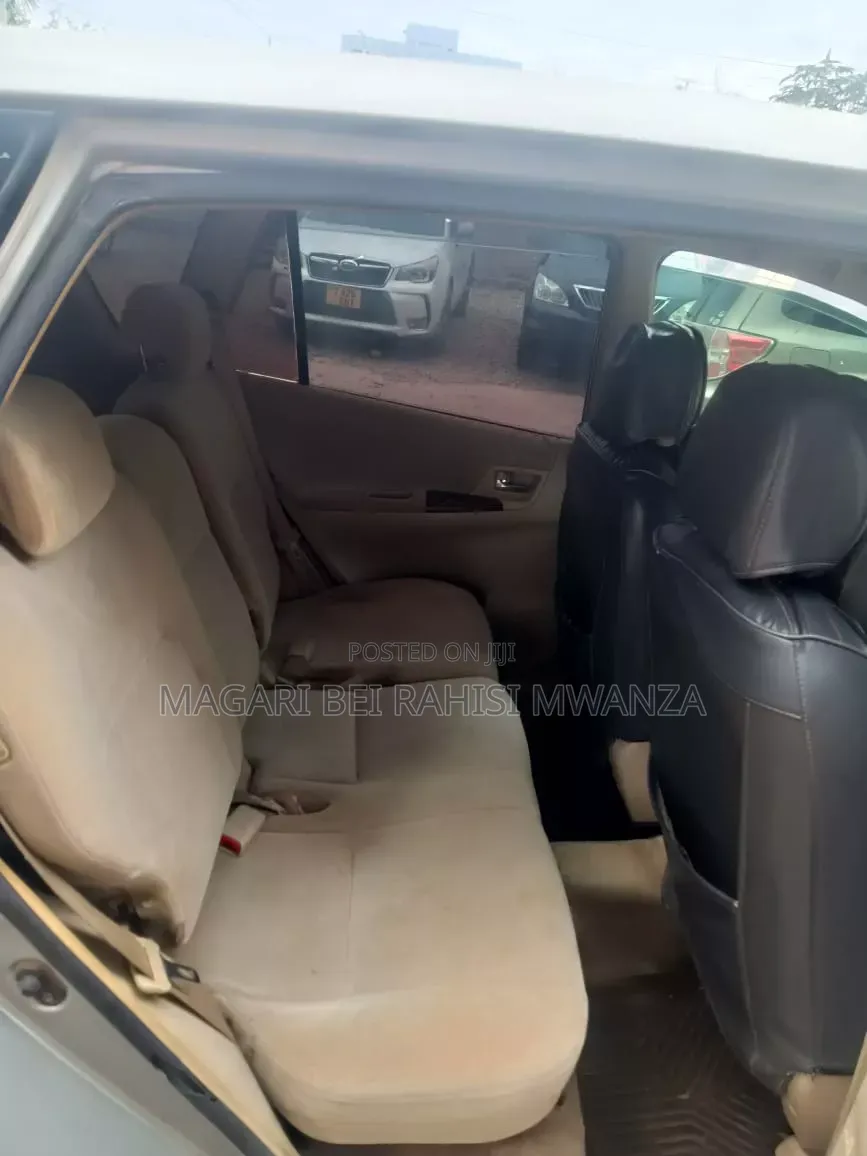 Toyota Corolla Spacio 2004 Silver