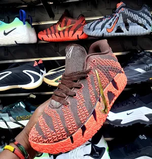 Men's Sneakers Nike New Design New Colors