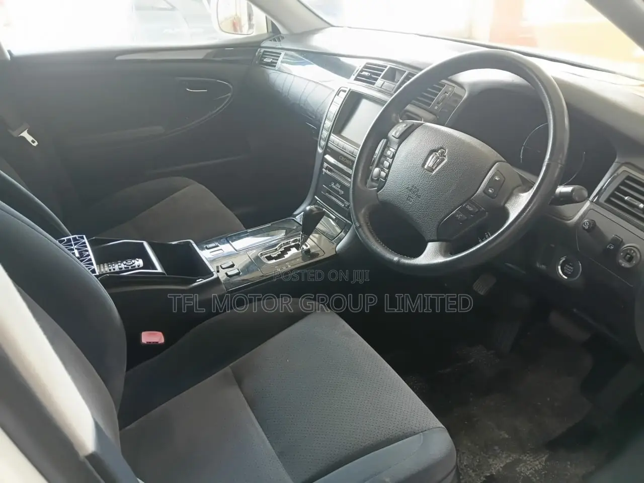 Toyota Crown 2007 White