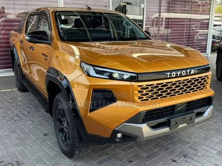 New Toyota Hilux 2026 Orange