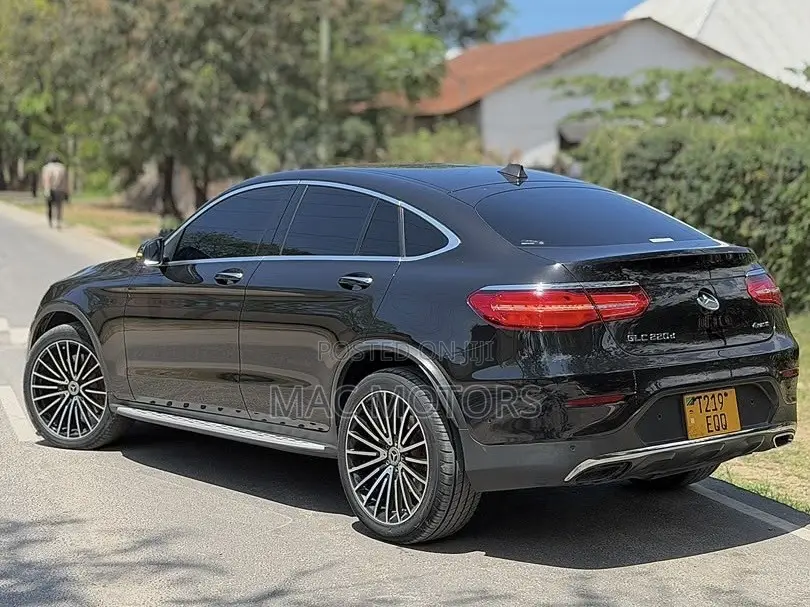 Mercedes-Benz GLC-Class 2018 Black