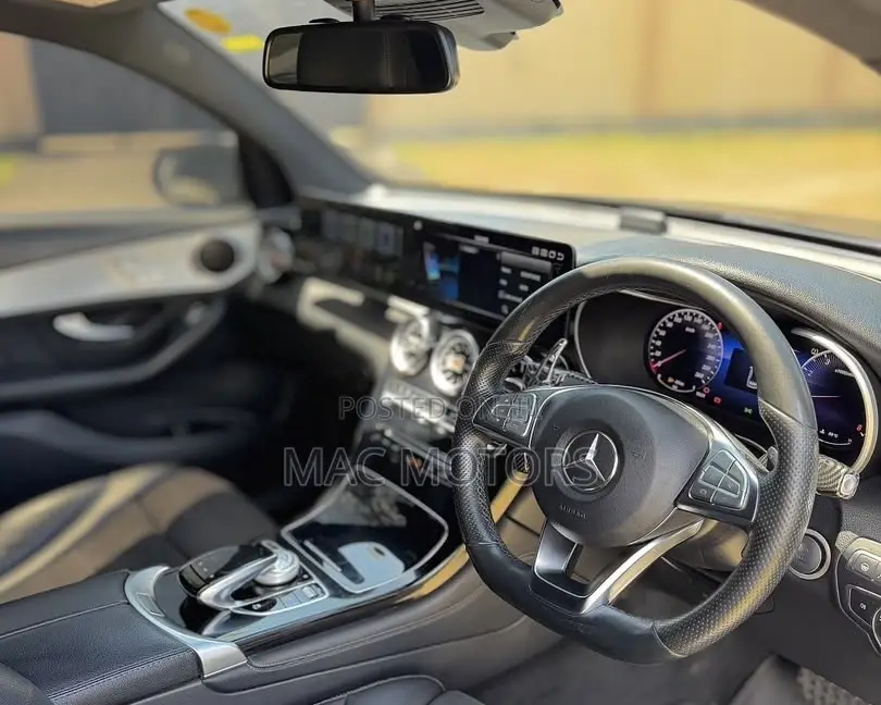 Mercedes-Benz GLC-Class 2018 Black