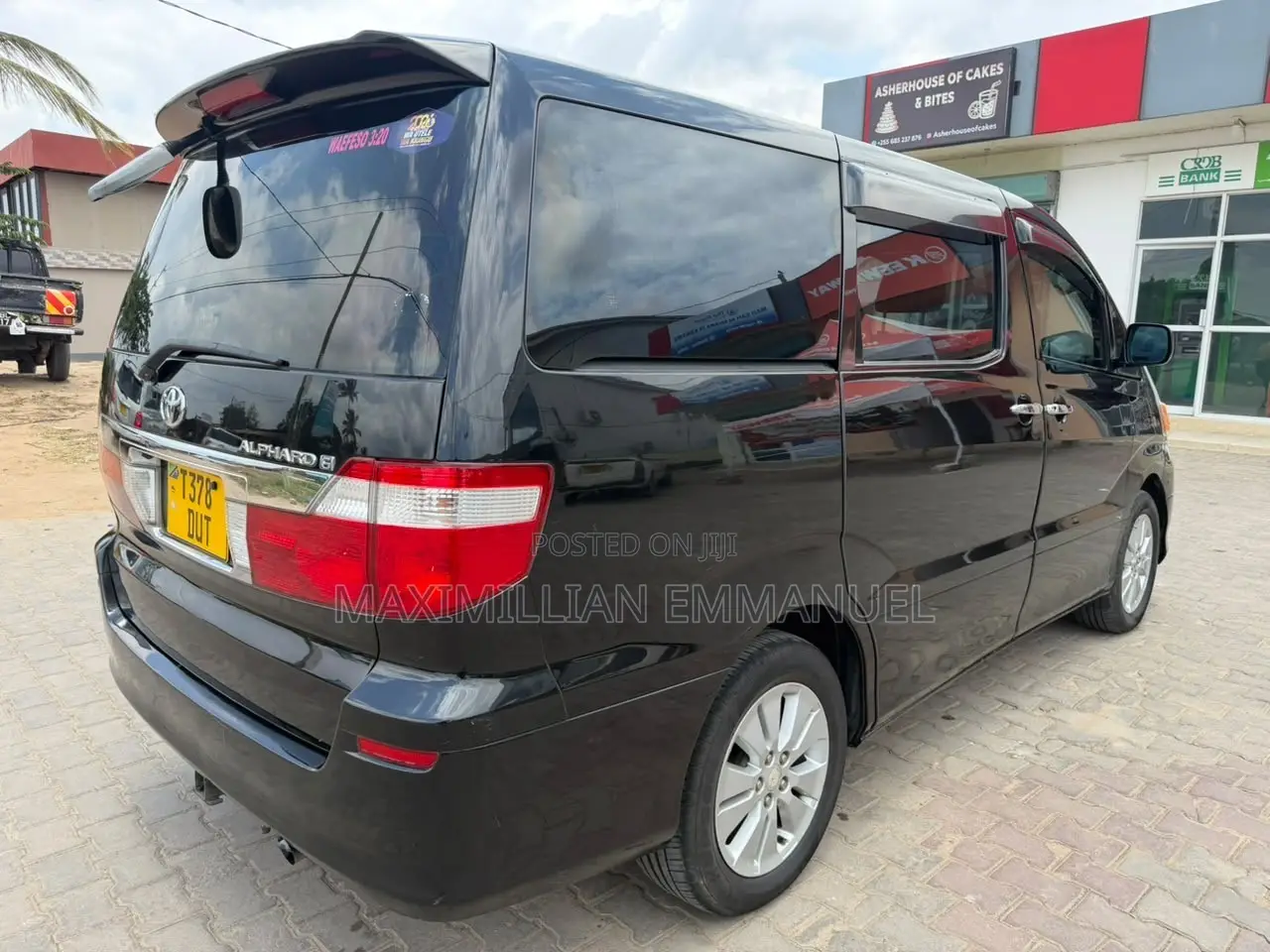 Toyota Alphard 2005 Black