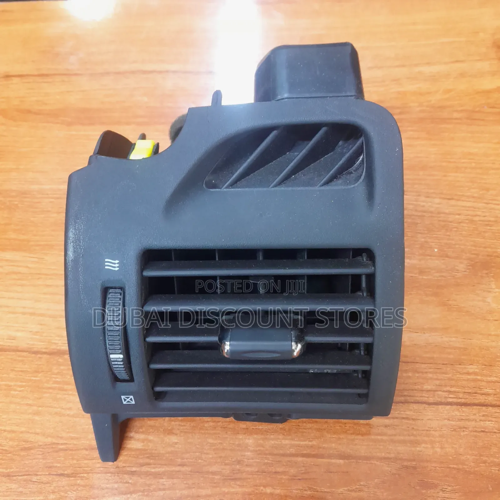 Right Left AC Vents Brevis