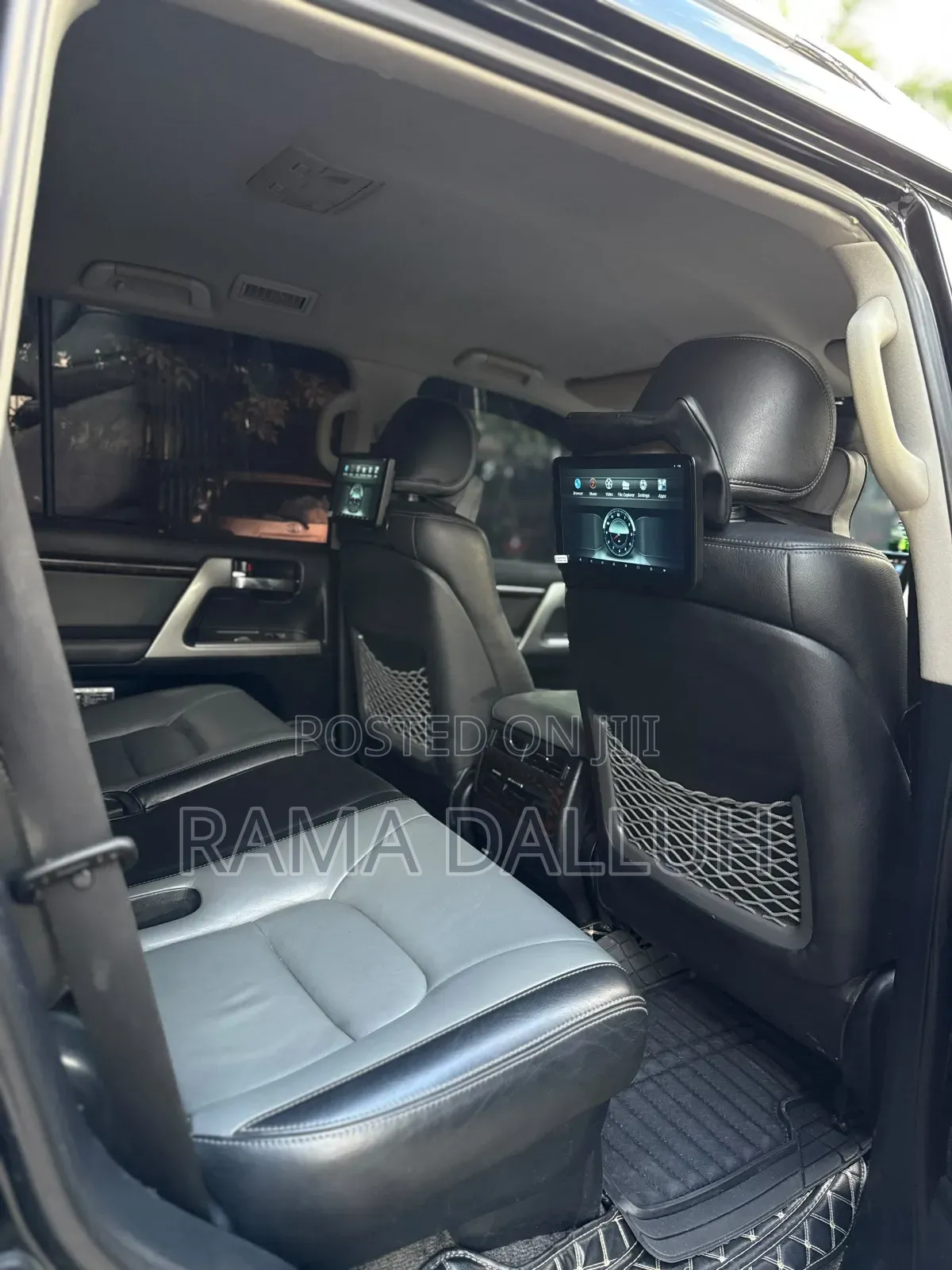 Toyota Land Cruiser 2016 Black