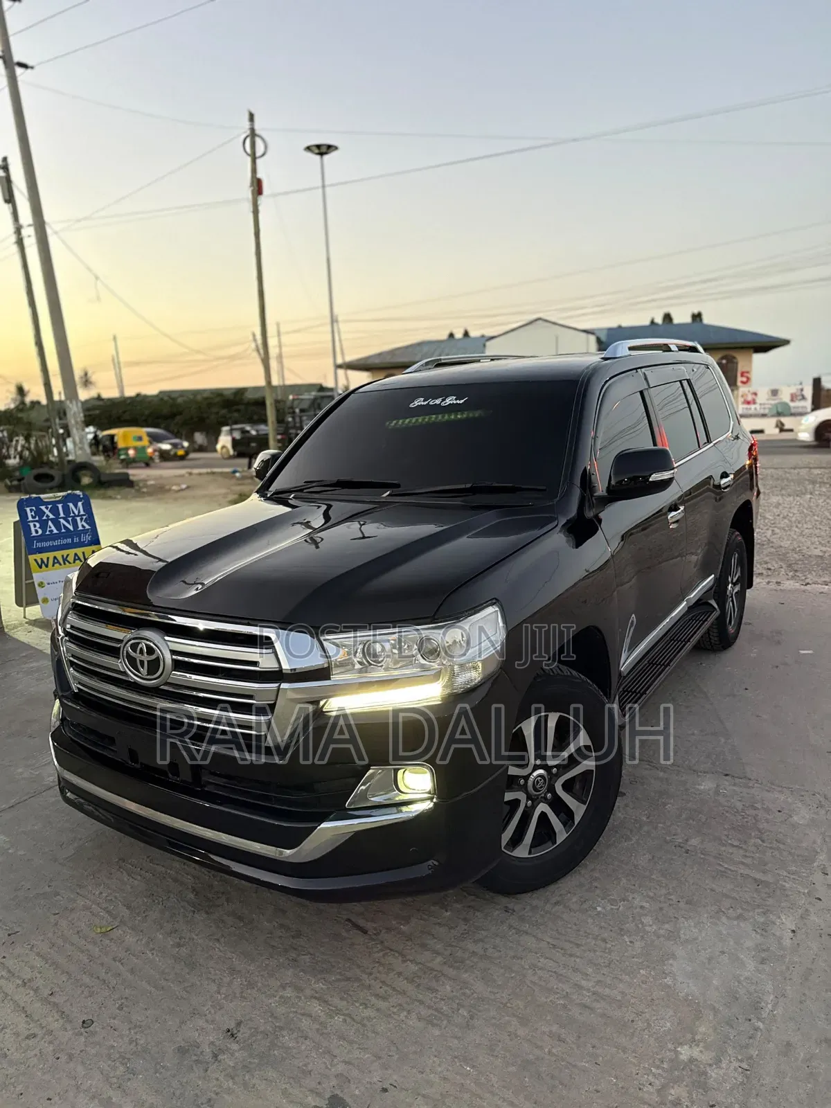 Toyota Land Cruiser 2016 Black