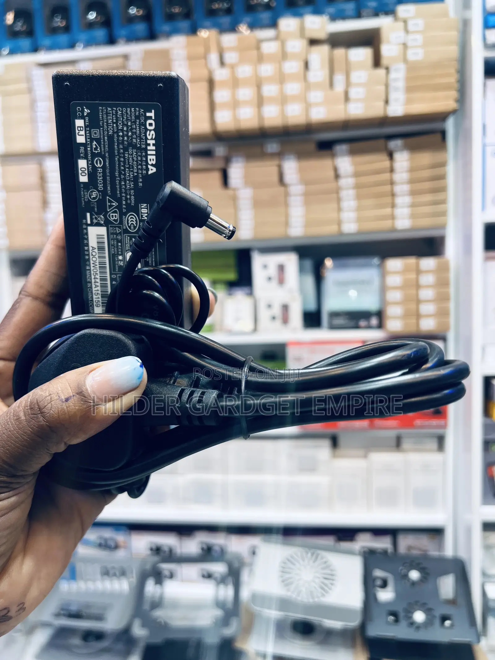 Toshiba Adapter