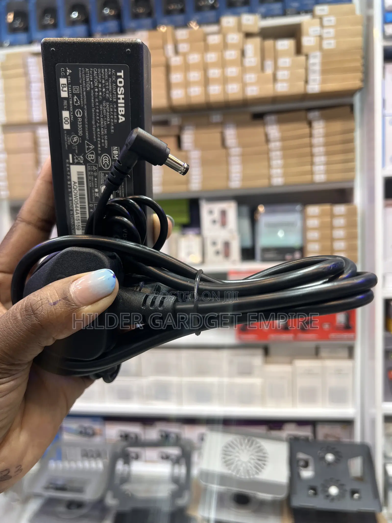 Toshiba Adapter