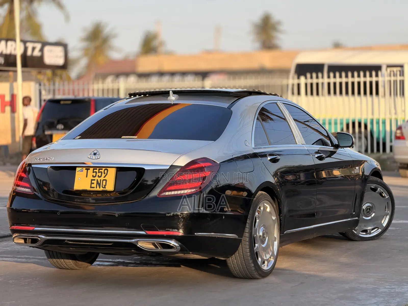 Mercedes-Benz VS680L Maybach 2019