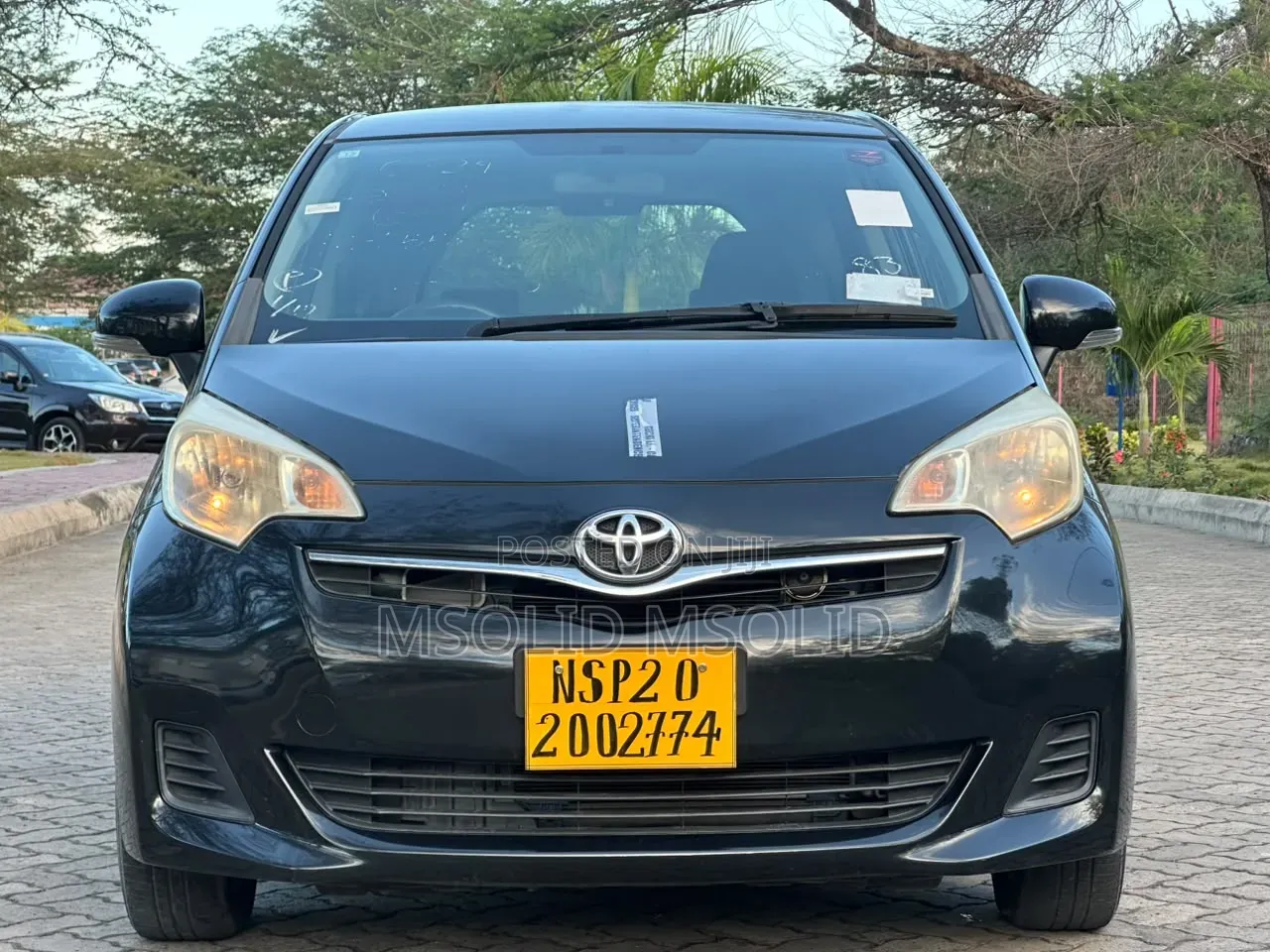 Toyota Ractis 2010 Black